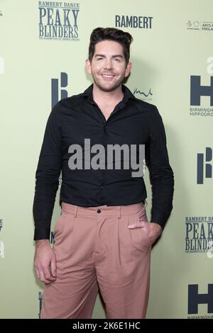 Scott McGlynn assistant à la soirée d'ouverture de Peaky Blinders de Rambert : la Rédemption de Thomas Shelby, au Troubadour Wembley Park Theatre de Londres. Date de la photo: Jeudi 13 octobre 2022. Banque D'Images