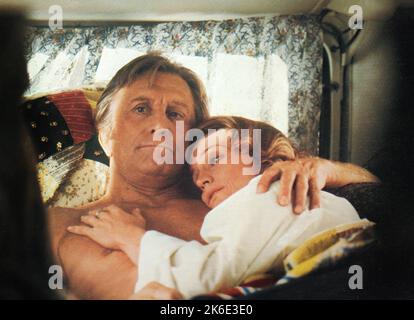 KIRK Douglas, Carrie Snodgress, sur le tournage du film, « The Fury », 20th Century-Fox, 1978 Banque D'Images