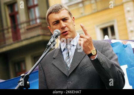 Roman Jacek Giertych (né 27 février 1971 en årem) - politicien polonais et avocat, avocat. En 2001C2007, il a été adjoint au Sejm des mandats 4th et 5th, en 2006C2007, vice-président du Conseil des ministres et ministre de l'éducation nationale dans les gouvernements de Kazimierz Marcinkiewicz et Jaros¸aw KaczyÄski, Ancien président de la jeunesse polonaise et de la Ligue des familles polonaises. Photo Kazimierz Jurewicz, Banque D'Images