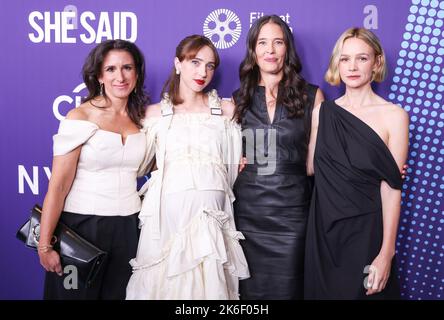 New York, NY, États-Unis. 13th octobre 2022. Jodi Kantor, Zoe Kazan, Megan Twohey, Carey Mulligan aux arrivées du Festival du film de New York 60th Présentation de SHE SAID, Alice Tully Hall au Lincoln Center, New York, NY 13 octobre 2022. Crédit : CJ Rivera/Everett Collection/Alay Live News Banque D'Images