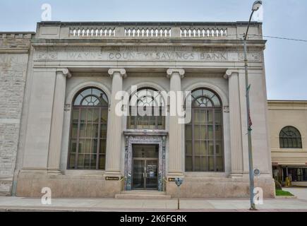 Honesdale, Pennsylvanie, États-Unis d'Amérique – 30 avril 2017. Wayne County Savings Bank, 717, rue main, à Honesdale, PA. Banque D'Images