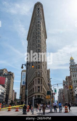 New York, États-Unis d'Amérique – 4 mai 2017. Le Flatiron Building est situé au 175 Fifth Avenue à Manhattan, New York. Terminé en 19 Banque D'Images