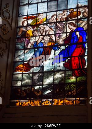 Vitraux dans l'église de St Michael et All Angels, Great Witley, Worcestershire, Royaume-Uni; dit être la plus belle église baroque de Grande-Bretagne. Banque D'Images