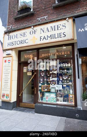 maison de noms historique irlandais de nom de famille boutique sur la flotte rue dublin république d'irlande Banque D'Images