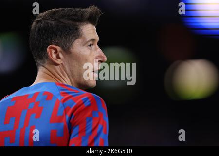 Barcelone, Espagne, 12th octobre 2022. Robert Lewandowski du FC Barcelone regarde pendant l'échauffement précédant le match de la Ligue des champions de l'UEFA au Camp Nou, à Barcelone. Le crédit photo devrait se lire: Jonathan Moscrop / Sportimage Banque D'Images