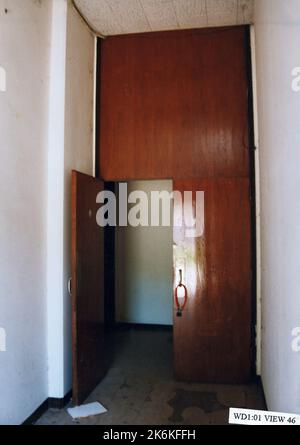 Ho Chi Minh ville - entrepôt - 1995, Etats-Unis photographies relatives aux ambassades, consulats, et autres bâtiments outre-mer Banque D'Images