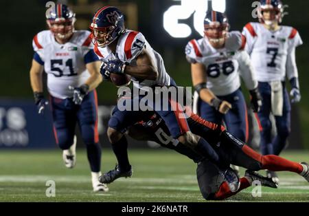 Canada. 14th octobre 2022. (Ottawa, Canada---14 octobre 2022) Kaion Julien-Grant (11) des Alouettes de Montréal dans un match de saison régulière de la Ligue canadienne de football (LCF) entre les Alouettes de Montréal aux RedBlacks d'Ottawa. Crédit : Sean Burges/Alay Live News Banque D'Images