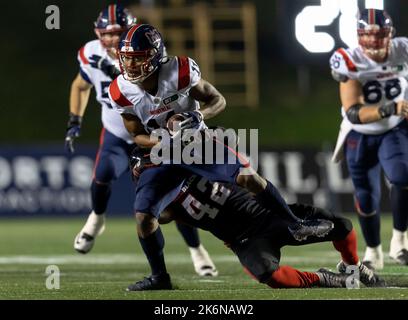 Canada. 14th octobre 2022. (Ottawa, Canada---14 octobre 2022) Kaion Julien-Grant (11) des Alouettes de Montréal dans un match de saison régulière de la Ligue canadienne de football (LCF) entre les Alouettes de Montréal aux RedBlacks d'Ottawa. Crédit : Sean Burges/Alay Live News Banque D'Images