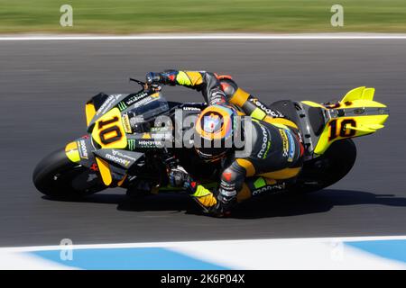 15 octobre 2022: Luca Marini (ITA) sur le no 10 Ducati de l'équipe de course Mooney Vr46 à la journée de qualification pour le Grand Prix d'Australie des marques Animoca 2022 au circuit du Grand Prix de Phillip Island, Victoria, Australie. Sydney Low/Cal Sport Media Banque D'Images
