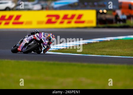 15th octobre 2022 ; circuit du Grand Prix de Phillip Island, Melbourne, Victoria, Australie : MotGP d'Australie, journée d'entraînement libre et de qualification : pilote de course PRAMAC Jorge Martin lors des qualifications au MotoGP australien crédit : action plus Sports Images/Alay Live News Banque D'Images