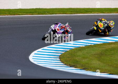 15th octobre 2022 ; circuit du Grand Prix de Phillip Island, Melbourne, Victoria, Australie : MotGP d'Australie, journée d'entraînement libre et de qualification : Johann Zarco, pilote de course PRAMAC, lors des qualifications au MotoGP australien crédit : action plus Sports Images/Alay Live News Banque D'Images