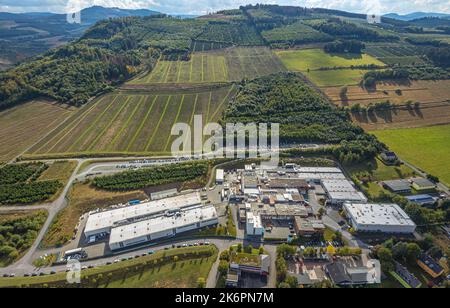 Photo aérienne, Tital GmbH Howmet Aerospace, Ostenberg, Bestwig, région de la Ruhr, Rhénanie-du-Nord-Westphalie, Allemagne, DE, Europe, Entreprises commerciales, Commerc Banque D'Images