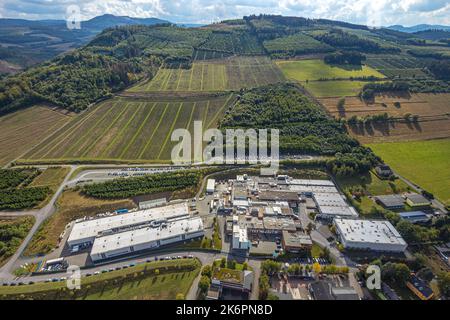 Photo aérienne, Tital GmbH Howmet Aerospace, Ostenberg, Bestwig, région de la Ruhr, Rhénanie-du-Nord-Westphalie, Allemagne, DE, Europe, Entreprises commerciales, Commerc Banque D'Images