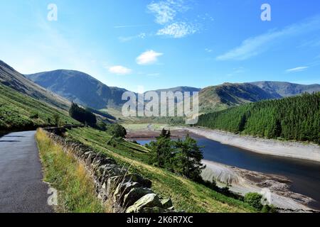 Eau basse et le Rigg de Haweswater Banque D'Images