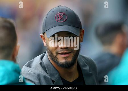 Burnley, Royaume-Uni. 15th octobre 2022. Vincent Kompany, responsable de Burnley, est à l'affiche. Match de championnat Skybet EFL, Burnley et Swansea City à Turf Moor à Burnley, Lancs, le samedi 15th octobre 2022. Cette image ne peut être utilisée qu'à des fins éditoriales. Utilisation éditoriale uniquement, licence requise pour une utilisation commerciale. Aucune utilisation dans les Paris, les jeux ou les publications d'un seul club/ligue/joueur. photo par Chris Stading/Andrew Orchard sports Photography/Alamy Live News crédit: Andrew Orchard sports Photography/Alamy Live News Banque D'Images