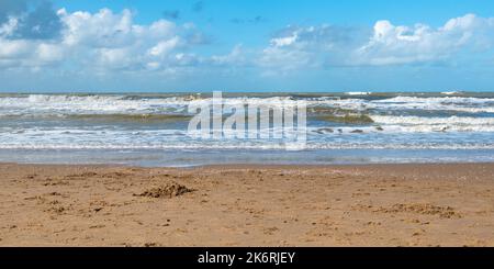 Côte hollandaise, mer du Nord, plage aux pays-Bas. Banque D'Images