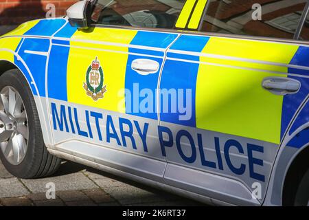 Voiture de police militaire britannique, Royaume-Uni Banque D'Images