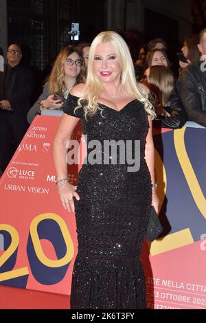Rome, Italie. 14th octobre 2022. ROME, ITALIE - OCTOBRE 14 : Monika Bacardi assiste au photocall de 'humeur' à Alice Nella Città lors du Festival du film de Rome 17th à l'Auditorium Parco Della Musica on 14 octobre 2022 à Rome, Italie. Credit: dpa/Alay Live News Banque D'Images