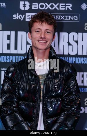 The O2, Londres, Royaume-Uni. 15th octobre 2022. Jack Downer arrive au O2 pour le tout premier événement de boxe entièrement féminin de l'histoire. Savannah Marshall et Claressa Shields seront les grands titres du spectacle héritage de Boxxer pour le titre incontesté de MiddlewEight World. Amanda Rose/Alamy Live News Banque D'Images