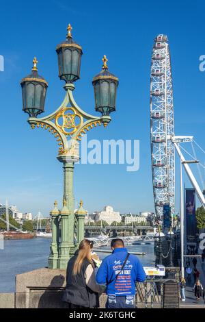 London Eye (roue du millénaire), South Bank, London Borough of Lambeth, Greater London, Angleterre, Royaume-Uni Banque D'Images