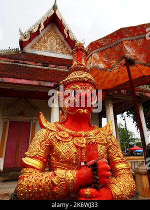 Le visage d'une garde de démon géant. Tête de la statue de géant, Bangkok, Thaïlande. 8th mai 2022. Banque D'Images