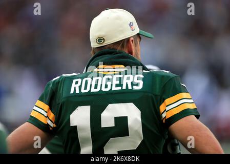 Aaron Rodgers de Green Bay Packers lors du match international de la NFL au Tottenham Hotspur Stadium, Londres. Date de la photo: Dimanche 9 octobre 2022. Banque D'Images