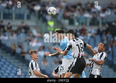 Rome, . 16th octobre 2022. Rome, Italie 16.10.2022: En action pendant la série Un match entre SS Lazio et Udinese Calcio au Stadio Olimpico sur 16 octobre 2022 à Rome, Italie. Crédit : Agence photo indépendante/Alamy Live News Banque D'Images