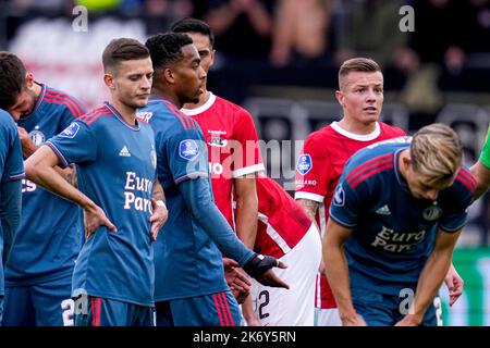 ALKMAAR, PAYS-BAS - OCTOBRE 16 : Sebastian Szymanski de Feyenoord, Bois de quinten de Feyenoord pendant le match hollandais entre AZ Alkmaar et Feyenoord à l'AFAS Stadion on on 16 octobre 2022 à Alkmaar, pays-Bas (photo de Patrick Goosen/Orange Pictures) Banque D'Images