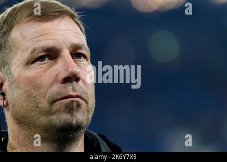 Coach Frank KRAMER (GE), portrait, portrait, portrait, gros plan, Football 1st Bundesliga, 10th match day, FC Schalke 04 (GE) - TSG 1899 Hoffenheim (1899) 0: 3, on 15 octobre 2022 à Gelsenkirchen/Allemagne . © Banque D'Images