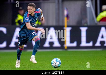 ALKMAAR, PAYS-BAS - OCTOBRE 16 : Sebastian Szymanski de Feyenoord pendant le match néerlandais Eredivisie entre AZ Alkmaar et Feyenoord à l'AFAS Stadion on 16 octobre 2022 à Alkmaar, pays-Bas (photo de Patrick Goosen/Orange Pictures) Banque D'Images