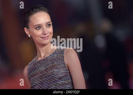 Rome, Italie. 15th octobre 2022. ROME, ITALIE - OCTOBRE 15 : Denise Tantucci assiste au tapis rouge de 'il principe Di Roma' lors du Festival du film de Rome 17th à l'Auditorium Parco Della Musica on 15 octobre 2022 à Rome, Italie. Credit: dpa/Alay Live News Banque D'Images