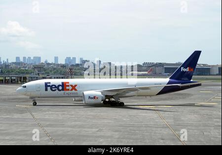 MUMBAI - SEP 25 : Boeing 777F FedEx Express à l'aéroport international de Mumbai sur 25 septembre. 2022 en Inde. Banque D'Images