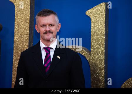 Le PDG DE BFI, Ben Roberts, participe à la première mondiale de Roald Dahl, « Matilda the musical », lors du gala de la soirée d'ouverture du BFI London film Festival 66th au Royal Festival Hall de Londres. Banque D'Images