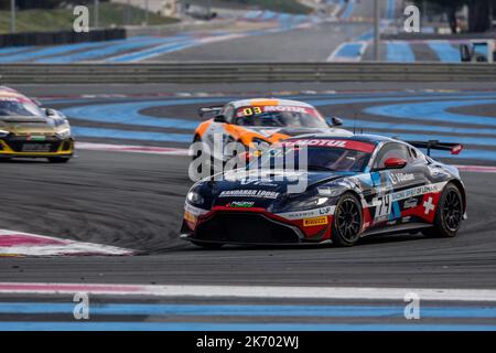 74 WEYRICH Victor, CARTON Romain, Racing Spirit of Leman, Aston Martin Vantage AMR GT4, action pendant la ronde 6th du Championnat de France FFSA GT 2022, de 14 octobre à 16 sur le circuit Paul Ricard au Castellet, France - photo Marc de Mattia / DPPI Banque D'Images