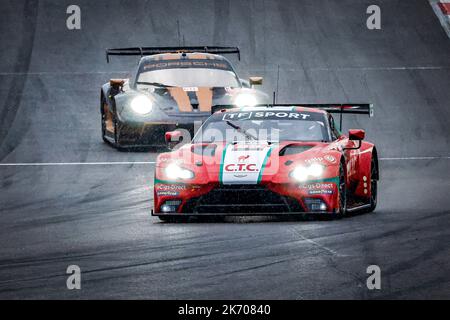 95 ADAM Jonny (gbr), HARSHORNE John (gbr), CHAVES Henrique (prt), Oman Racing avec TF Sport, Aston Martin Vantage AMR, action pendant les 4 heures de Portimao 2022, 6th tour de la série européenne le Mans 2022 sur le circuit international de l'Algarve de 14 octobre à 16, à Portimao, Portugal - photo Paulo Maria / DPPI Banque D'Images