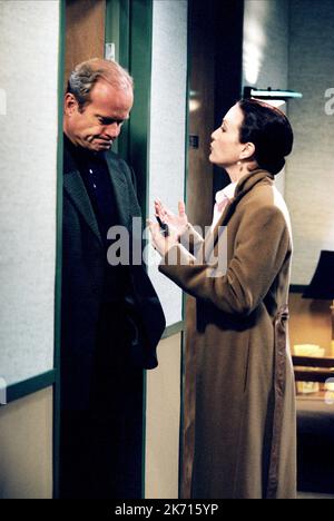 KELSEY GRAMMER, Bebe Neuwirth, FRASIER : Saison 10, 2002 Banque D'Images