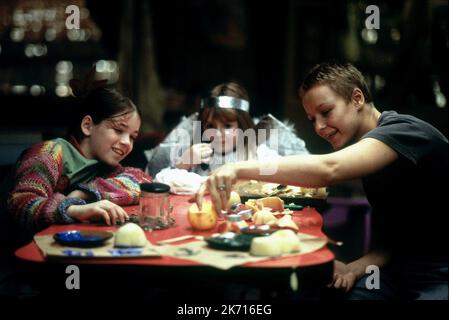 SARAH BOLGER, EMMA BOLGER, SAMANTHA MORTON, EN AMÉRIQUE, 2002 Banque D'Images