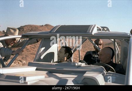 STUART BAIRD, Brent Spiner, MICHAEL DORN, PATRICK STEWART, Star Trek : Nemesis, 2002 Banque D'Images