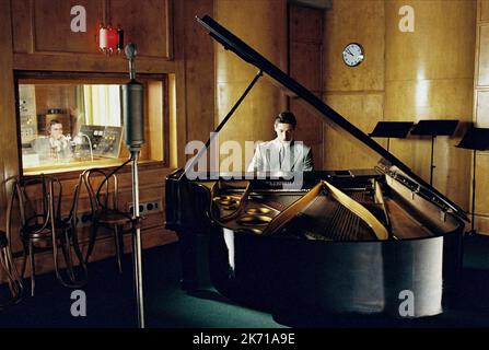 ADRIEN BRODY, LE PIANISTE, 2002 Banque D'Images