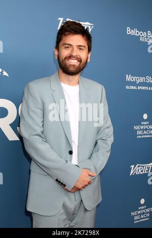 LOS ANGELES - octobre 16 : Cooper Raiff au Festival du film de Newport Beach avec distinction et 10 acteurs à observer au complexe de Balboa Bay sur 16 octobre 2022 à Newport Beach, Californie Banque D'Images