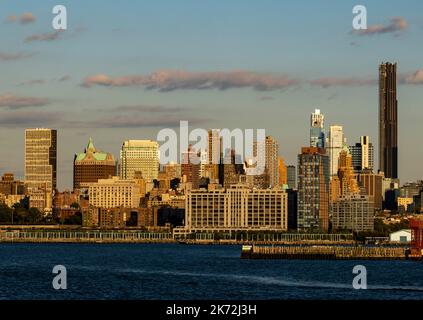 Vue sur Brooklyn depuis le port de New York, États-Unis Banque D'Images