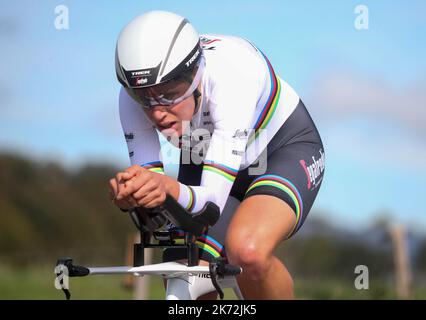 Ellen van Dijk de Trek-Segafredo, 1st place pendant l'UCI Chrono des Nations 2022, course cycliste des femmes sur 16 octobre 2022 aux Herbiers, France - photo Laurent Lairys / DPPI Banque D'Images