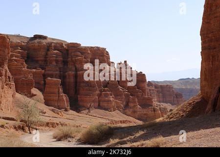 Kyzylsai (alias Vallée des Châteaux), Parc national de Charyn Canyon, montagnes Tien Shan, région d'Almaty, Kazakhstan, Asie centrale Banque D'Images