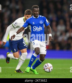 15 octobre 2022 - Tottenham Hotspur v Everton - Premier League - Tottenham Hotspur Stadium Idrissa Gueye d'Everton pendant le match de la Premier League au Tottenham Hotspur Stadium, Londres. Image : Mark pain / Alamy Live News Banque D'Images