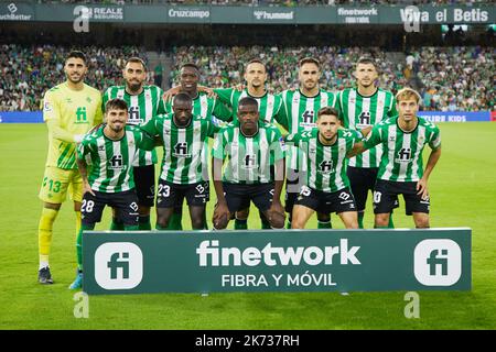 Séville, Espagne - 16 octobre 2022, équipe de Real Betis pendant le championnat d'Espagne la Ligue football match entre Real Betis et UD Almeria sur 16 octobre 2022 au stade Benito Villamarin à Séville, Espagne - photo: Joaquin Corchero/DPPI/LiveMedia Banque D'Images