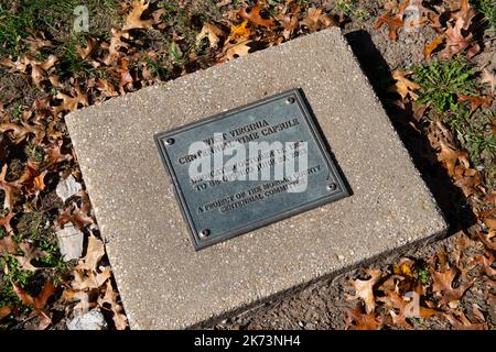 États-Unis Virginie occidentale WV Berkeley Springs automne Morgan Comté Appalachian Mountains Time Capsule 1963 Banque D'Images