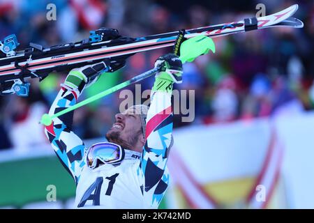 Marcel HIRSCHER en action. Deuxième course du slalom masculin de la coupe du monde de ski alpin FIS à Kitzbuehel, sur 22 janvier 2017. La victoire finale a été remportée à l'Autriche Marcel Hirscher, deuxième de Dave Ryding en Grande-Bretagne et troisième de la Russie Alexander Khoroshilov. Banque D'Images