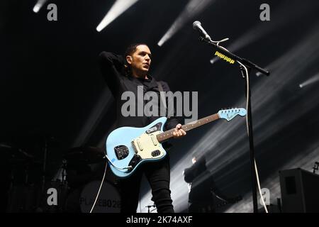 Le placebo se produit au festival de musique le Printemps de Bourges qui se tient à Bourges, en France, pendant cinq jours. C'est maintenant un événement majeur en France et en Europe. Banque D'Images