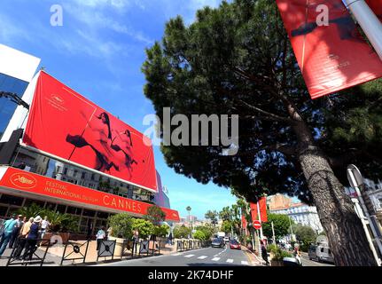 La préparation du prestigieux Festival de Cannes. Le Festival de Cannes 70th la préparation du prestigieux Festival de Cannes. Le Festival de Cannes 70th Banque D'Images