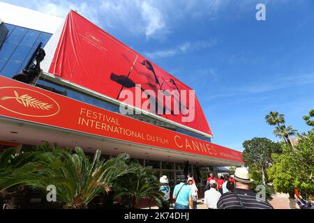 La préparation du prestigieux Festival de Cannes. Le Festival de Cannes 70th la préparation du prestigieux Festival de Cannes. Le Festival de Cannes 70th Banque D'Images